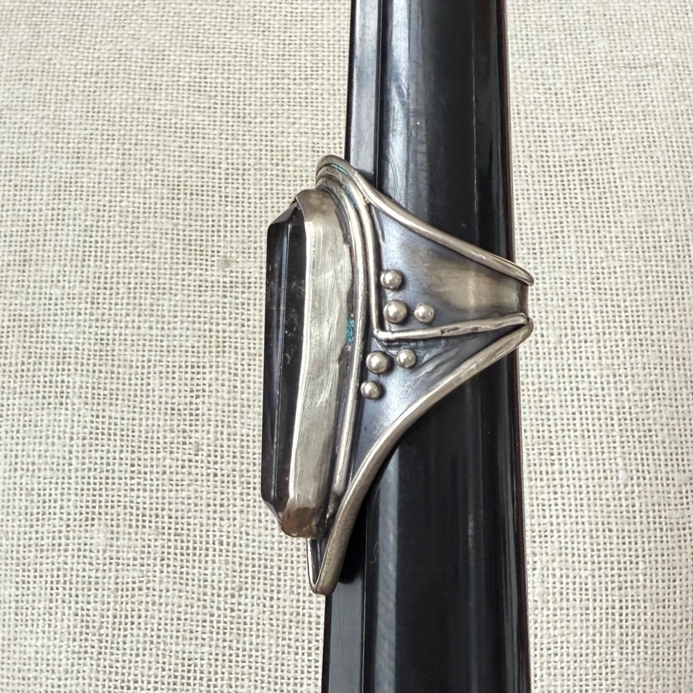 Acid Queen Jewelry Amplifier Ring, Size 8 US - Picture 9 of 9